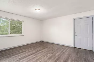 2406 Bucks Run, Austin, TX 78744 - Photo 5