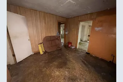 918 S Brazos Street, Lockhart, TX 78644 - Photo 9