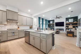 933 Donna Roland Ct, Leander, TX 78641 - Photo 7