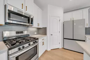 2050 Egret Ave, New Braunfels, TX 78132 - Photo 5