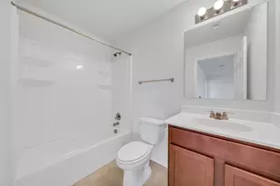 2050 Egret Ave, New Braunfels, TX 78132 - Photo 9