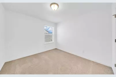 2050 Egret Avenue, New Braunfels, TX 78132 - Photo 13