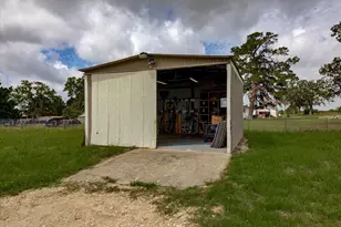 118 Saddle Ct, Bastrop, TX 78602 - Photo 9