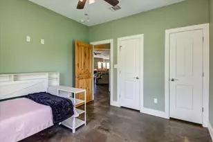 118 Saddle Ct, Bastrop, TX 78602 - Photo 31