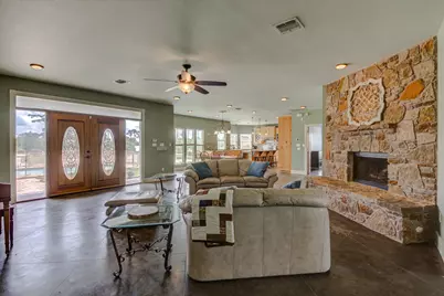118 Saddle Court, Bastrop, TX 78602 - Photo 15