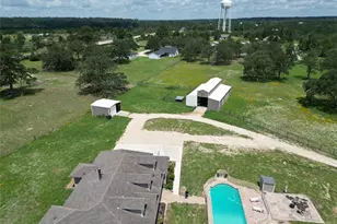 118 Saddle Ct, Bastrop, TX 78602 - Photo 39
