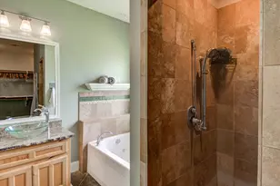 118 Saddle Ct, Bastrop, TX 78602 - Photo 25