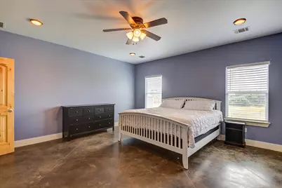 118 Saddle Court, Bastrop, TX 78602 - Photo 23