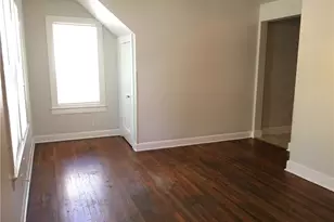 812 E 30th St, Austin, TX 78705 - Photo 9