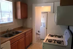 812 E 30th St, Austin, TX 78705 - Photo 13