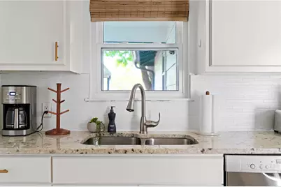 2906 Burning Oak Drive, Austin, TX 78704 - Photo 13