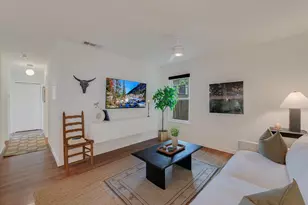 2906 Burning Oak Dr, Austin, TX 78704 - Photo 3