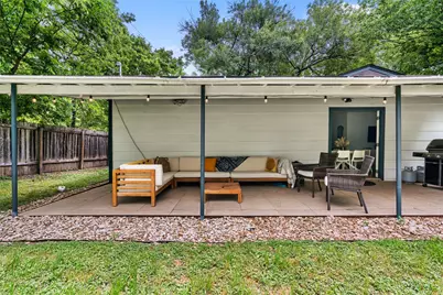 2906 Burning Oak Drive, Austin, TX 78704 - Photo 25