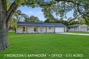 353 San Gabriel Oaks Dr, Liberty Hill, TX 78642 - Photo 1