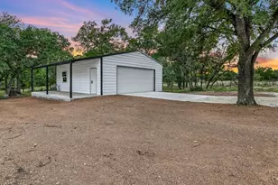 353 San Gabriel Oaks Dr, Liberty Hill, TX 78642 - Photo 19