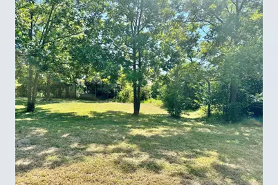 1009 S 18th Street, Temple, TX 76501 - Photo 3