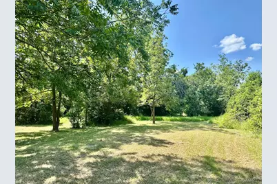 1009 S 18th Street, Temple, TX 76501 - Photo 5