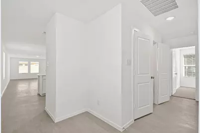 2413 Legends Creek, New Braunfels, TX 78130 - Photo 17