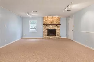 1191 Dawnridge Dr, Canyon Lake, TX 78133 - Photo 17