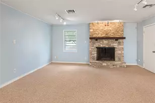 1191 Dawnridge Dr, Canyon Lake, TX 78133 - Photo 15