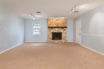 1191 Dawnridge Drive, Canyon Lake, TX 78133 - Photo 17