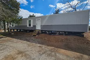 155 San Jacinto St, Bastrop, TX 78602 - Photo 1