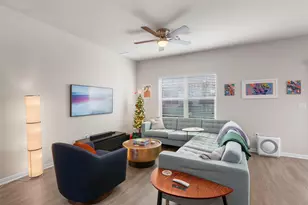 516 E Slaughter Ln, Austin, TX 78744 - Photo 7