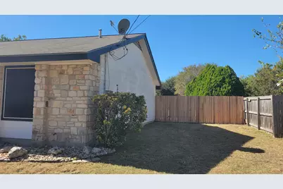 1903 Londonderry Drive, Leander, TX 78641 - Photo 9