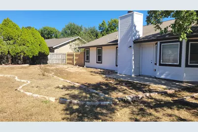 1903 Londonderry Drive, Leander, TX 78641 - Photo 11