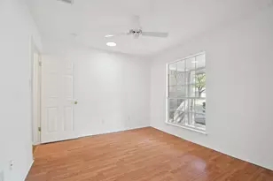 1300 Leah Ln, Round Rock, TX 78665 - Photo 19