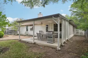 1300 Leah Ln, Round Rock, TX 78665 - Photo 37