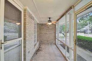 1300 Leah Ln, Round Rock, TX 78665 - Photo 5