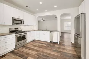 2307 Hayfield Square, Pflugerville, TX 78660 - Photo 11