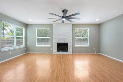 9005 Curlew Drive, Austin, TX 78748 - Photo 11