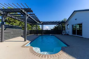 106 Koolua Dr, Bastrop, TX 78602 - Photo 37