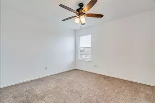 18436 Wind Tree Ln, Elgin, TX 78621 - Photo 21