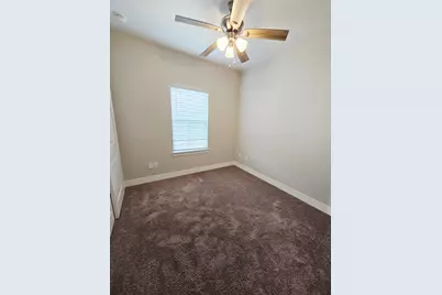 110 E Otto Street, Marion, TX 78124 - Photo 11