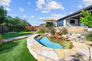 168 Osage Ct, Dripping Springs, TX 78620 - Photo 31