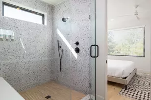 6620 Isabelle Dr, Austin, TX 78752 - Photo 17