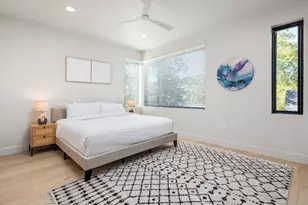 6620 Isabelle Dr, Austin, TX 78752 - Photo 13