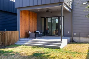 6620 Isabelle Dr, Austin, TX 78752 - Photo 27