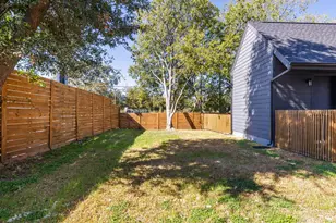 6620 Isabelle Dr, Austin, TX 78752 - Photo 31