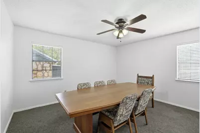 403 W Anderson Avenue, Round Rock, TX 78664 - Photo 13