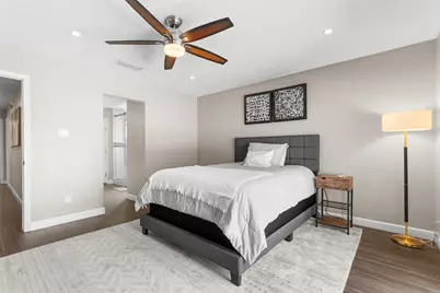 11210 Henge Drive, Austin, TX 78759 - Photo 15