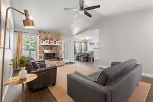 11210 Henge Dr, Austin, TX 78759 - Photo 7