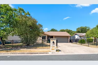 11210 Henge Drive, Austin, TX 78759 - Photo 5