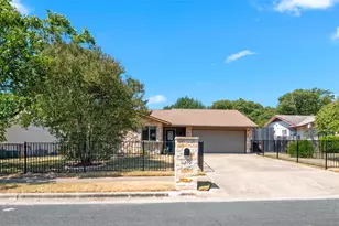 11210 Henge Dr, Austin, TX 78759 - Photo 5