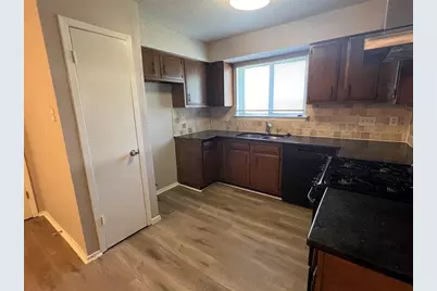 13187 Mill Stone Drive, Austin, TX 78729 - Photo 13