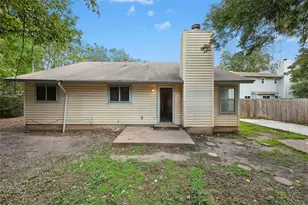 13187 Mill Stone Dr, Austin, TX 78729 - Photo 25