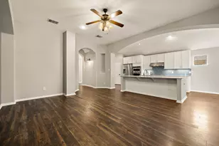 1003 Herrera Ct, Hutto, TX 78634 - Photo 5
